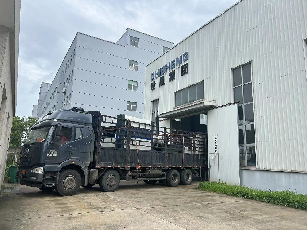 “蒸”戰(zhàn)高溫發(fā)貨忙，全力以赴保交付
